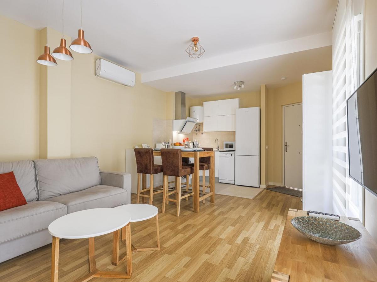 Apartamento 1 Habitacion Plaza San Julian Centro Sevilla Exterior foto